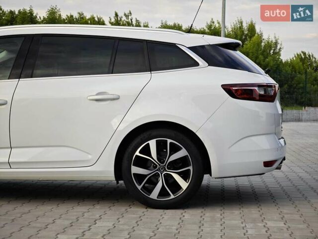 Белый Рено Меган, объемом двигателя 1.5 л и пробегом 114 тыс. км за 18600 $, фото 11 на Automoto.ua