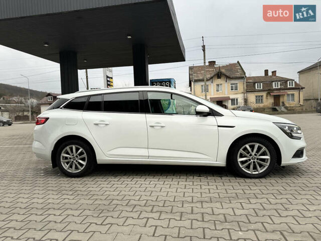 Белый Рено Меган, объемом двигателя 1.46 л и пробегом 181 тыс. км за 14200 $, фото 3 на Automoto.ua