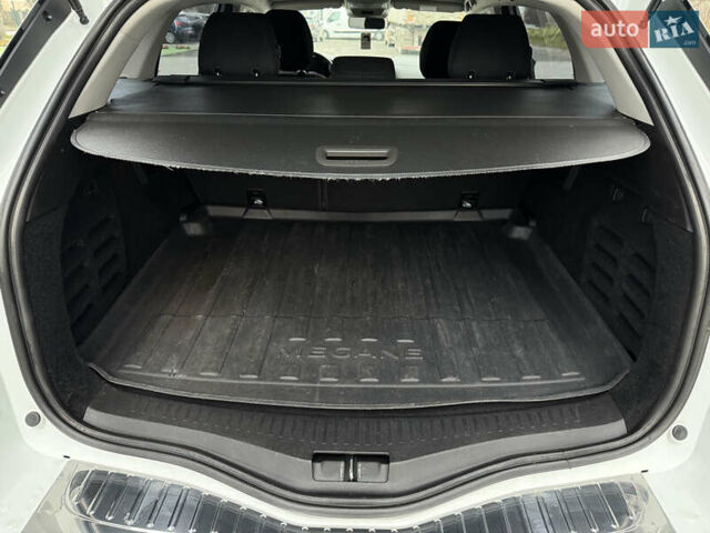 Белый Рено Меган, объемом двигателя 1.46 л и пробегом 181 тыс. км за 14200 $, фото 22 на Automoto.ua