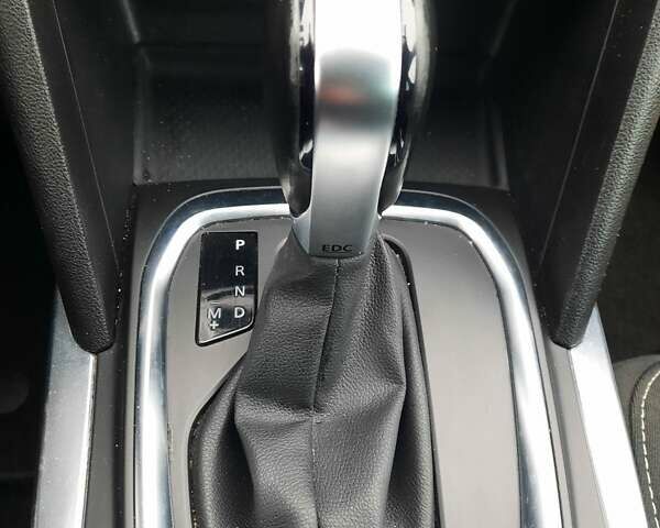 Белый Рено Меган, объемом двигателя 1.33 л и пробегом 207 тыс. км за 12300 $, фото 21 на Automoto.ua