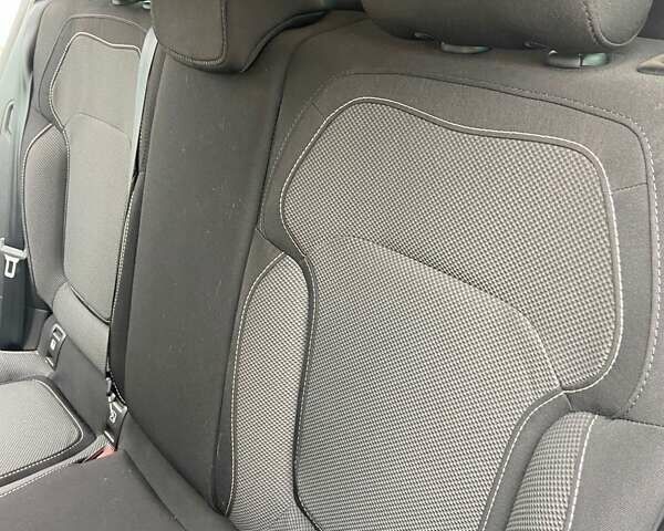 Білий Рено Меган, об'ємом двигуна 1.5 л та пробігом 177 тис. км за 14300 $, фото 20 на Automoto.ua