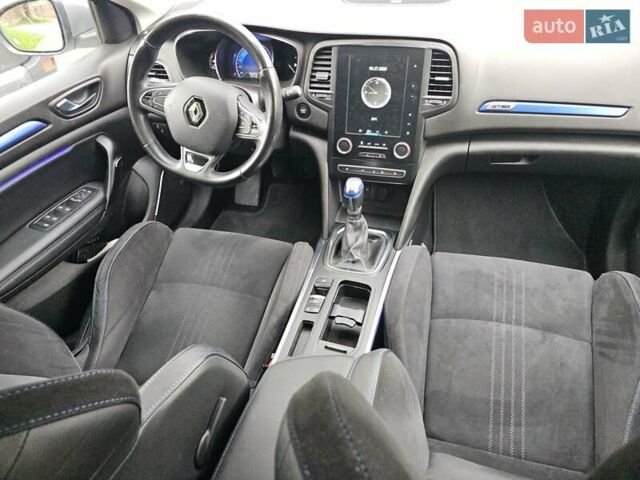 Белый Рено Меган, объемом двигателя 1.46 л и пробегом 210 тыс. км за 14750 $, фото 22 на Automoto.ua