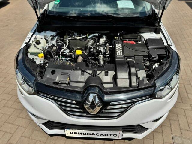 Белый Рено Меган, объемом двигателя 1.5 л и пробегом 198 тыс. км за 13700 $, фото 2 на Automoto.ua