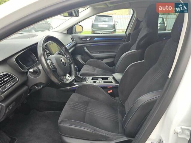 Белый Рено Меган, объемом двигателя 1.46 л и пробегом 210 тыс. км за 14750 $, фото 32 на Automoto.ua