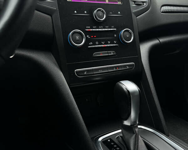 Белый Рено Меган, объемом двигателя 1.46 л и пробегом 181 тыс. км за 14200 $, фото 29 на Automoto.ua