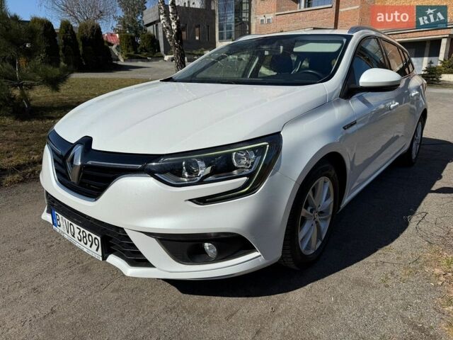 Белый Рено Меган, объемом двигателя 1.46 л и пробегом 183 тыс. км за 13500 $, фото 3 на Automoto.ua