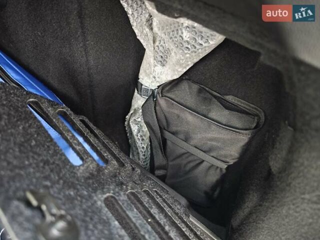 Белый Рено Меган, объемом двигателя 1.5 л и пробегом 114 тыс. км за 18600 $, фото 48 на Automoto.ua