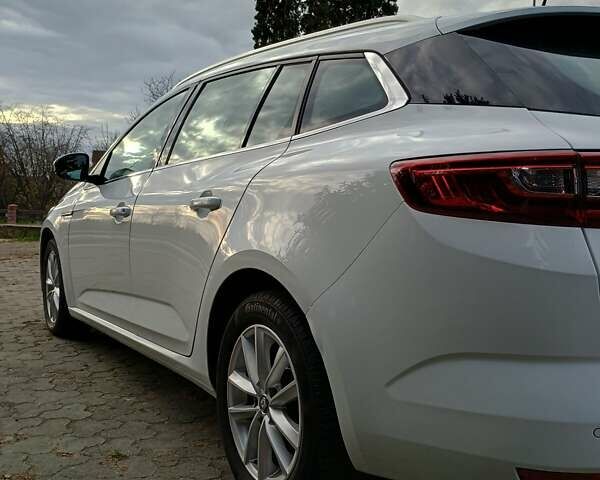 Белый Рено Меган, объемом двигателя 1.5 л и пробегом 222 тыс. км за 12600 $, фото 34 на Automoto.ua