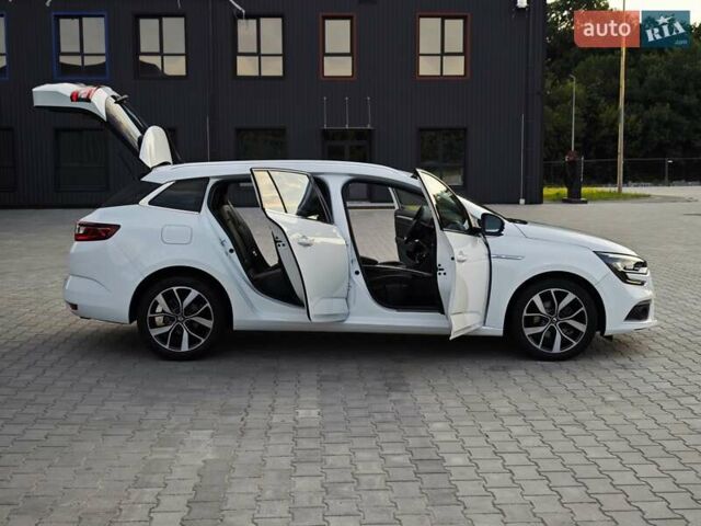 Белый Рено Меган, объемом двигателя 1.5 л и пробегом 114 тыс. км за 18600 $, фото 78 на Automoto.ua