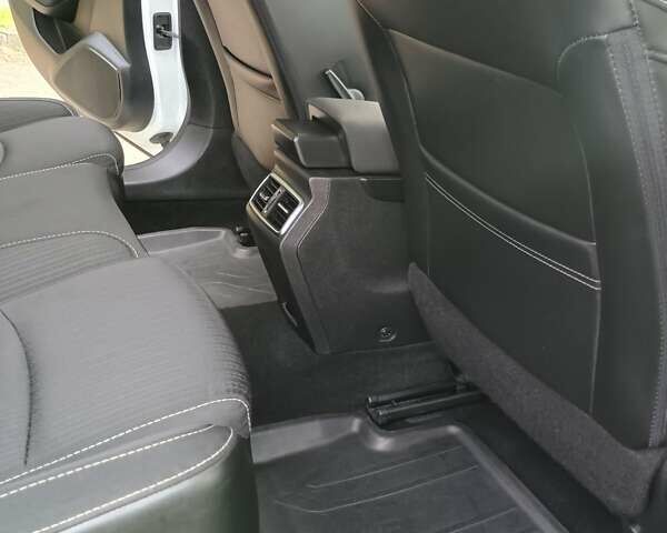 Белый Рено Меган, объемом двигателя 1.5 л и пробегом 222 тыс. км за 12600 $, фото 71 на Automoto.ua