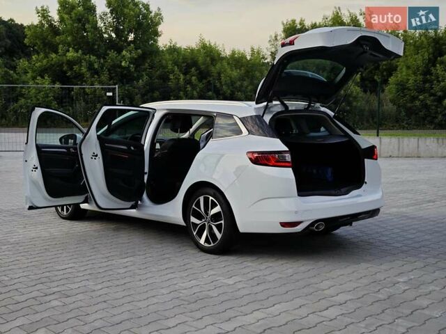 Белый Рено Меган, объемом двигателя 1.5 л и пробегом 114 тыс. км за 18600 $, фото 81 на Automoto.ua