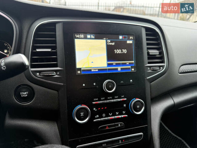 Білий Рено Меган, об'ємом двигуна 1.46 л та пробігом 240 тис. км за 11800 $, фото 14 на Automoto.ua