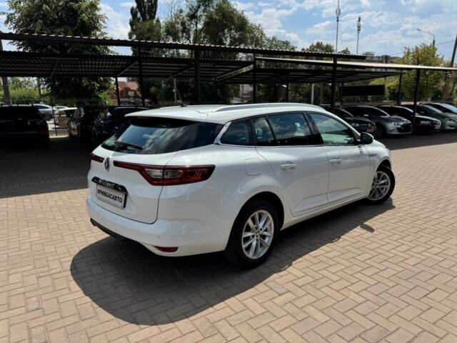 Белый Рено Меган, объемом двигателя 1.5 л и пробегом 198 тыс. км за 13700 $, фото 8 на Automoto.ua