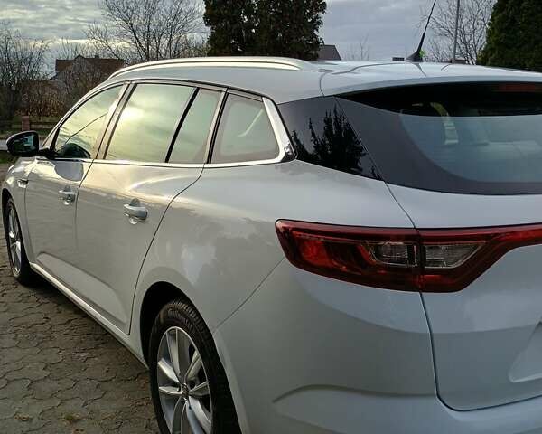 Белый Рено Меган, объемом двигателя 1.5 л и пробегом 222 тыс. км за 12600 $, фото 14 на Automoto.ua