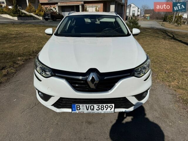 Белый Рено Меган, объемом двигателя 1.46 л и пробегом 183 тыс. км за 13400 $, фото 6 на Automoto.ua