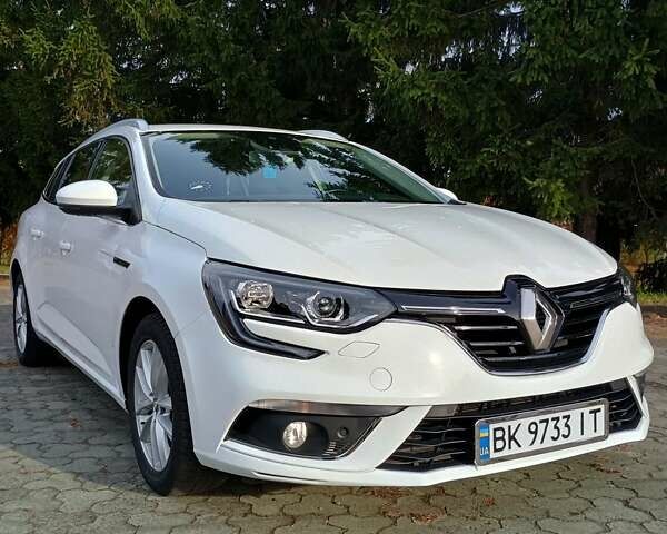 Белый Рено Меган, объемом двигателя 1.5 л и пробегом 222 тыс. км за 12600 $, фото 27 на Automoto.ua