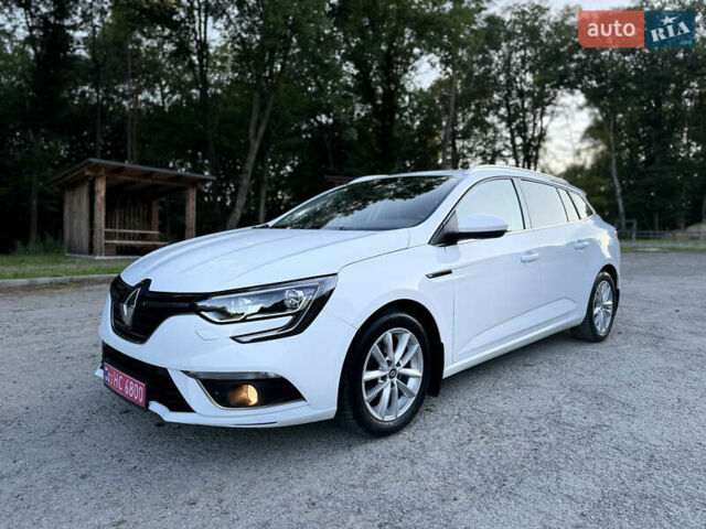 Білий Рено Меган, об'ємом двигуна 1.46 л та пробігом 177 тис. км за 14600 $, фото 1 на Automoto.ua