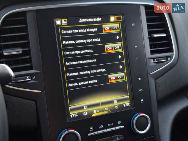 Белый Рено Меган, объемом двигателя 1.5 л и пробегом 114 тыс. км за 18600 $, фото 95 на Automoto.ua