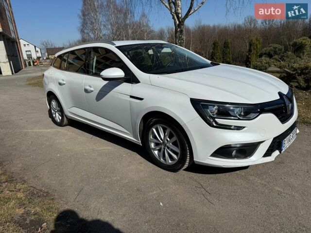 Белый Рено Меган, объемом двигателя 1.46 л и пробегом 183 тыс. км за 13500 $, фото 1 на Automoto.ua