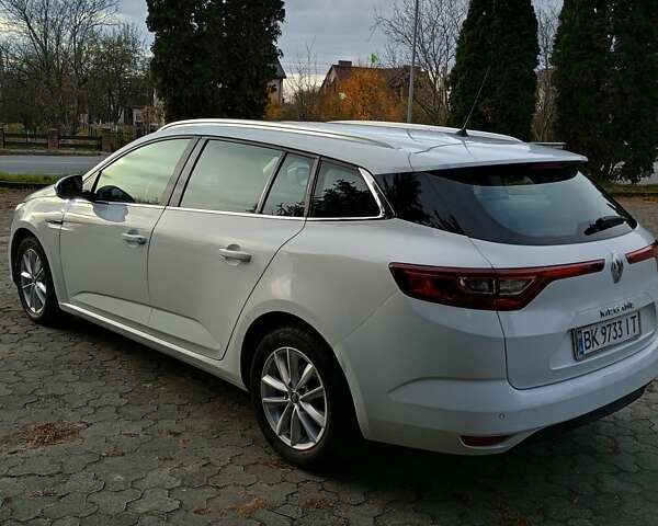 Белый Рено Меган, объемом двигателя 1.5 л и пробегом 222 тыс. км за 12600 $, фото 15 на Automoto.ua