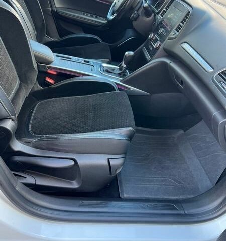 Білий Рено Меган, об'ємом двигуна 1.46 л та пробігом 188 тис. км за 13500 $, фото 13 на Automoto.ua