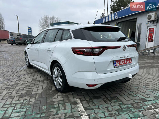 Белый Рено Меган, объемом двигателя 1.5 л и пробегом 174 тыс. км за 12950 $, фото 4 на Automoto.ua