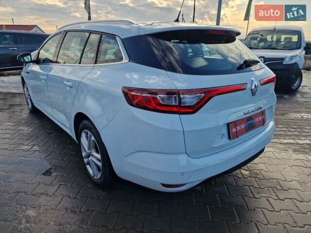 Белый Рено Меган, объемом двигателя 1.46 л и пробегом 144 тыс. км за 15500 $, фото 3 на Automoto.ua