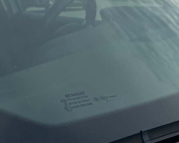 Білий Рено Меган, об'ємом двигуна 1.5 л та пробігом 177 тис. км за 14300 $, фото 24 на Automoto.ua