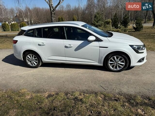 Белый Рено Меган, объемом двигателя 1.46 л и пробегом 183 тыс. км за 13400 $, фото 6 на Automoto.ua