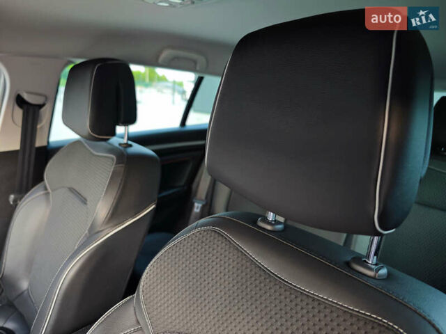 Белый Рено Меган, объемом двигателя 1.5 л и пробегом 114 тыс. км за 18600 $, фото 29 на Automoto.ua