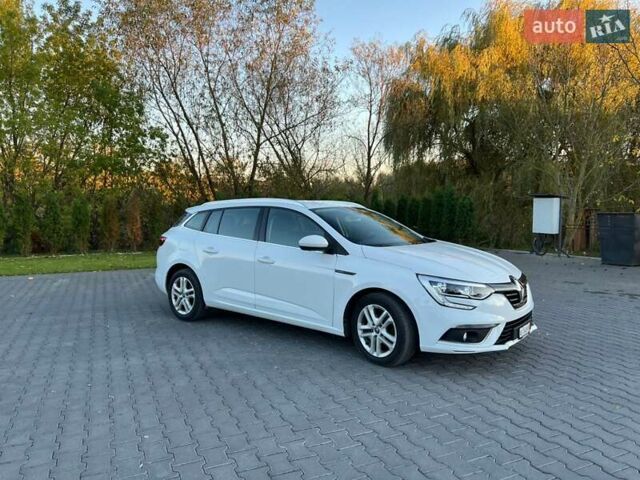 Белый Рено Меган, объемом двигателя 1.46 л и пробегом 204 тыс. км за 13700 $, фото 4 на Automoto.ua