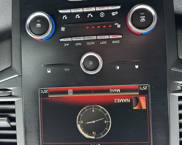 Белый Рено Меган, объемом двигателя 1.5 л и пробегом 202 тыс. км за 15600 $, фото 25 на Automoto.ua