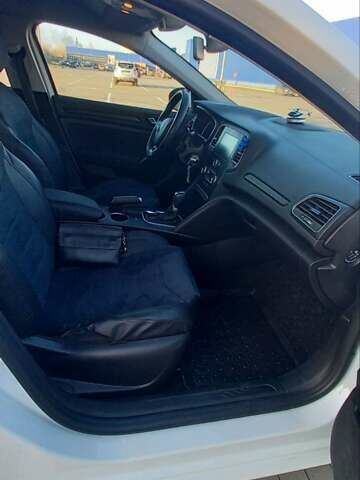 Білий Рено Меган, об'ємом двигуна 1.46 л та пробігом 164 тис. км за 16200 $, фото 18 на Automoto.ua