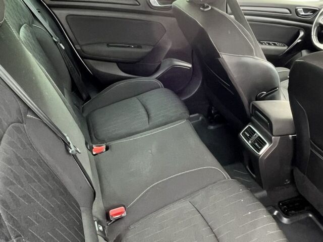 Білий Рено Меган, об'ємом двигуна 1.5 л та пробігом 252 тис. км за 12900 $, фото 7 на Automoto.ua