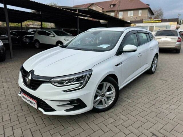 Белый Рено Меган, объемом двигателя 1.5 л и пробегом 167 тыс. км за 14200 $, фото 4 на Automoto.ua