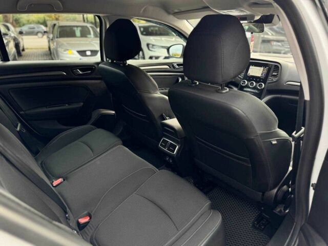 Белый Рено Меган, объемом двигателя 1.5 л и пробегом 167 тыс. км за 14200 $, фото 16 на Automoto.ua