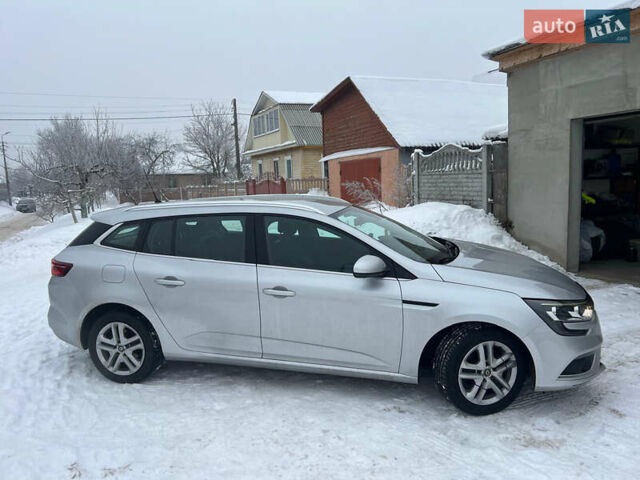 Белый Рено Меган, объемом двигателя 1.46 л и пробегом 280 тыс. км за 13850 $, фото 5 на Automoto.ua