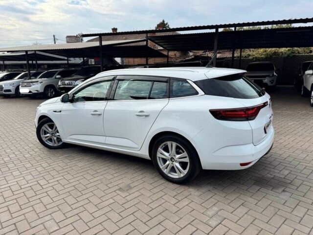 Белый Рено Меган, объемом двигателя 1.5 л и пробегом 167 тыс. км за 14200 $, фото 6 на Automoto.ua