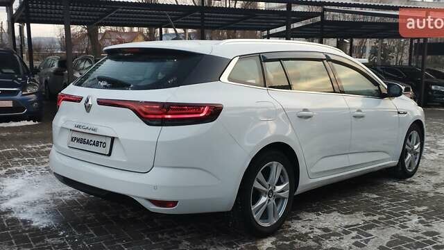 Белый Рено Меган, объемом двигателя 1.5 л и пробегом 167 тыс. км за 14200 $, фото 5 на Automoto.ua