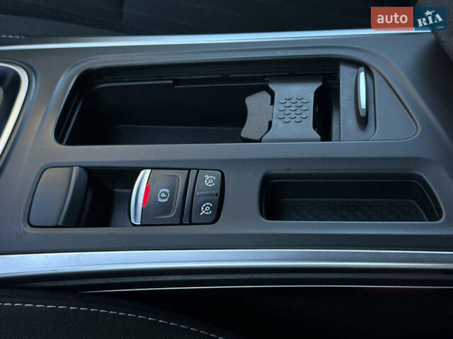 Белый Рено Меган, объемом двигателя 1.5 л и пробегом 199 тыс. км за 14900 $, фото 69 на Automoto.ua