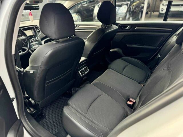 Белый Рено Меган, объемом двигателя 1.5 л и пробегом 167 тыс. км за 14200 $, фото 15 на Automoto.ua