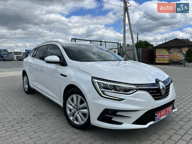 Белый Рено Меган, объемом двигателя 1.6 л и пробегом 192 тыс. км за 17241 $, фото 2 на Automoto.ua