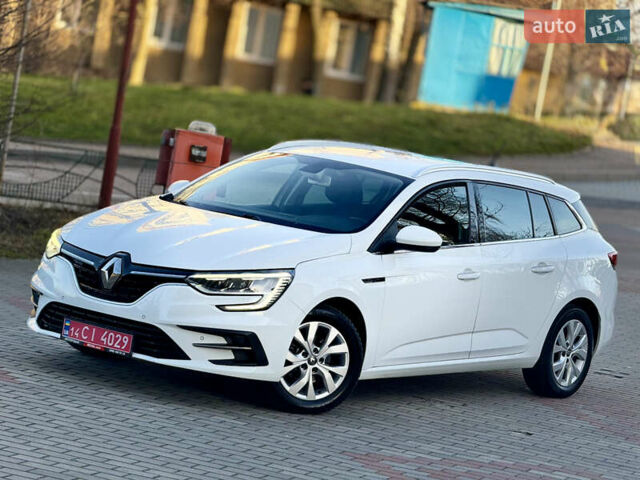 Белый Рено Меган, объемом двигателя 1.5 л и пробегом 136 тыс. км за 14400 $, фото 4 на Automoto.ua