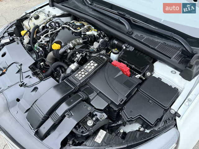 Белый Рено Меган, объемом двигателя 1.5 л и пробегом 138 тыс. км за 15399 $, фото 76 на Automoto.ua