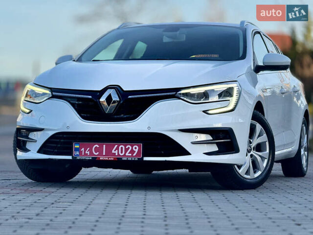 Белый Рено Меган, объемом двигателя 1.5 л и пробегом 136 тыс. км за 14400 $, фото 6 на Automoto.ua