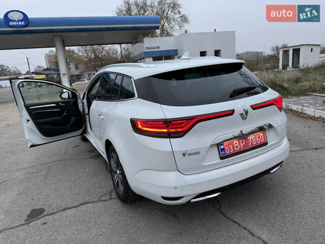 Белый Рено Меган, объемом двигателя 1.5 л и пробегом 138 тыс. км за 15399 $, фото 121 на Automoto.ua