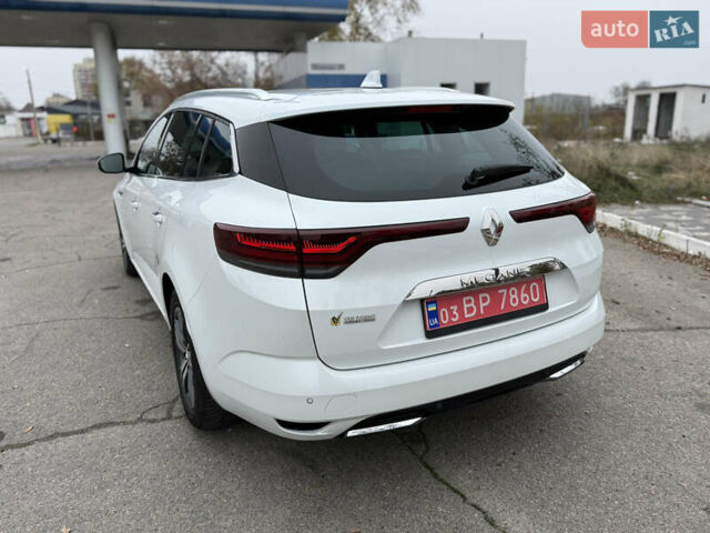 Белый Рено Меган, объемом двигателя 1.5 л и пробегом 138 тыс. км за 15399 $, фото 24 на Automoto.ua