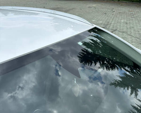 Белый Рено Меган, объемом двигателя 1.46 л и пробегом 193 тыс. км за 14950 $, фото 19 на Automoto.ua