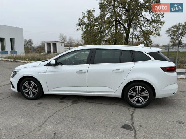 Белый Рено Меган, объемом двигателя 1.5 л и пробегом 138 тыс. км за 15399 $, фото 29 на Automoto.ua