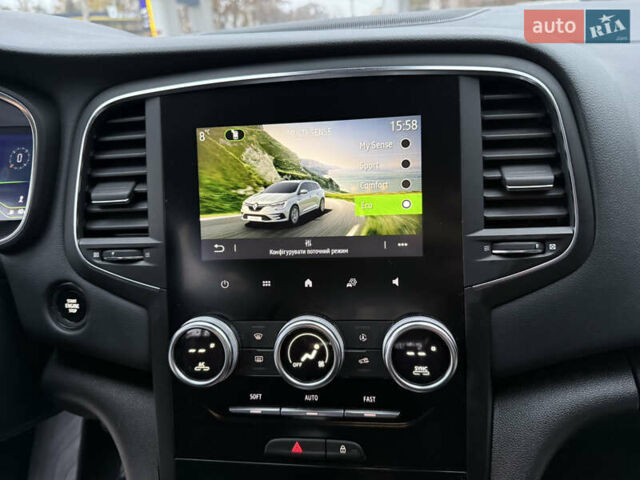 Белый Рено Меган, объемом двигателя 1.5 л и пробегом 138 тыс. км за 15399 $, фото 113 на Automoto.ua